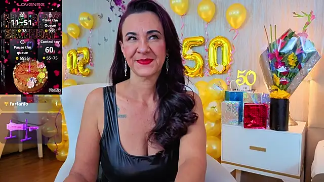 Snapshot of ScarleetJonson chatting on February 4, 2026, 7:42 pm ScarleetJonson online show from February 4, 2026, 7:42 pm