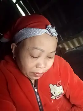  YooY  online show from December 2, 2025, 12:27 am