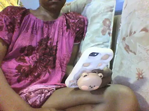 Moongodessy online show from February 25, 2026, 5:39 am