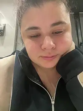 AliceCurlyX online show from December 1, 2025, 9:25 am