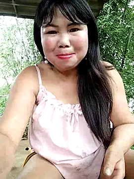 lusy-00 online show from May 30, 2026, 8:00 am