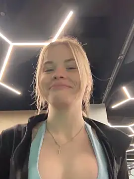 SMELLSEX online show from December 2, 2025, 8:37 pm