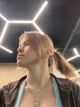 SMELLSEX online show from January 13, 2026, 7:30 pm