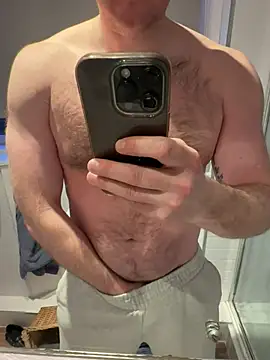 Snapshot of Manchestermuscles1988 chatting on April 11, 2026, 7:18 pm Manchestermuscles1988 online show from April 11, 2026, 7:18 pm