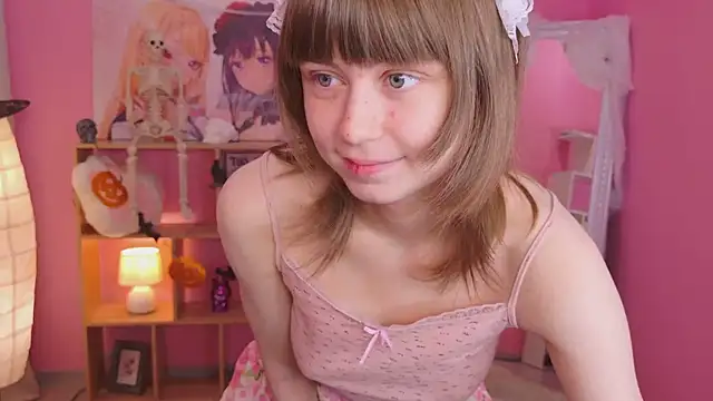 Katie ktk online show from October 23, 2025, 1:54 pm