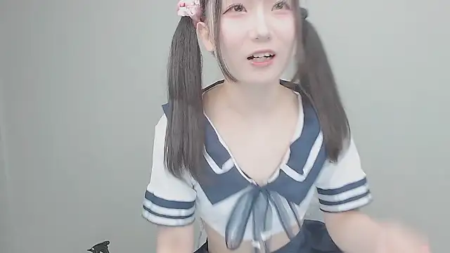 Hanna xxx cute online show from November 29, 2025, 11:24 am