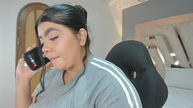 Snapshot of BellaBoobs_ chatting on March 2, 2026, 7:21 pm BellaBoobs online show from March 2, 2026, 7:21 pm