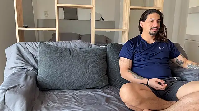 lenruy online show from January 11, 2026, 5:40 pm