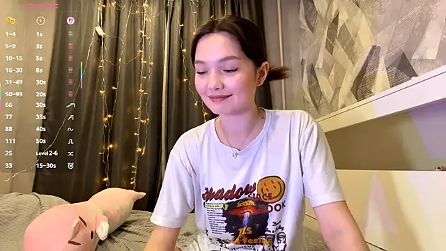 KiraVelvet online show from January 10, 2026, 4:31 pm