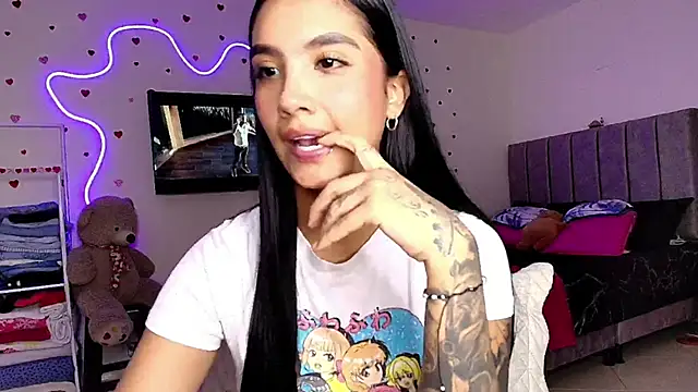 mia yireth online show from February 21, 2026, 11:28 pm