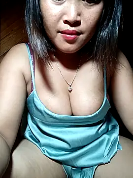 Snapshot of maycuc123 chatting on October 15, 2025, 12:49 pm maycuc123 online show from October 15, 2025, 12:49 pm