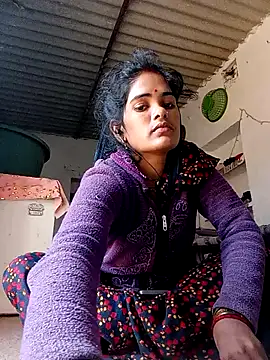 Snapshot of Rakhi335 chatting on November 11, 2025, 4:01 am Rakhi335 online show from November 11, 2025, 4:01 am