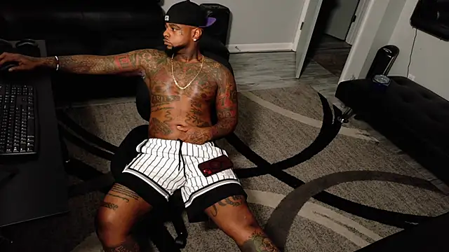 SLANGONDEMHOES online show from March 12, 2026, 6:30 am