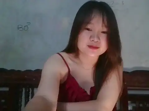 Snapshot of Hinne07 chatting on September 13, 2025, 4:18 pm Hinne07 online show from September 13, 2025, 4:18 pm