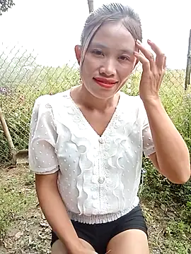 rubi bae online show from October 31, 2025, 5:19 am