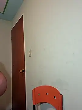 curvy diva  online show from March 27, 2026, 9:53 am