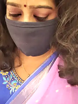 saritha29 online show from October 8, 2025, 5:21 pm