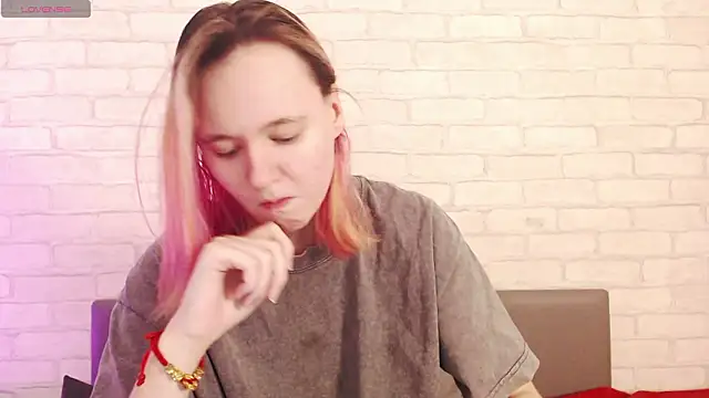 Ericha Stone online show from February 27, 2026, 1:16 am