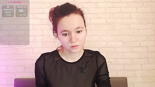 Ericha Stone online show from April 11, 2026, 1:21 am