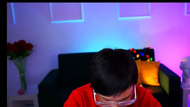 LauraDavidsons online show from February 21, 2026, 5:14 pm