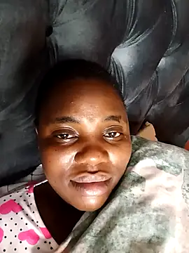 Snapshot of TheSpiceyQueen chatting on February 25, 2026, 4:22 am TheSpiceyQueen online show from February 25, 2026, 4:22 am