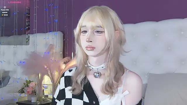 cutetomie online show from February 12, 2026, 9:10 pm