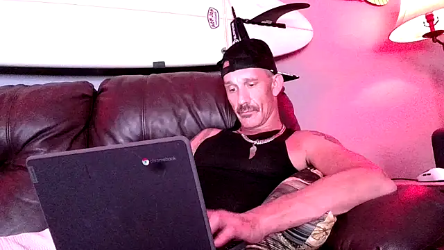 Snapshot of MistedNome chatting on September 15, 2025, 1:38 am MistedNome online show from September 15, 2025, 1:38 am