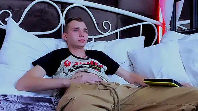 Snapshot of TimBlaks chatting on September 20, 2025, 8:54 pm TimBlaks online show from September 20, 2025, 8:54 pm