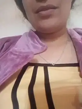 Joojo-sex online show from November 23, 2025, 1:00 pm