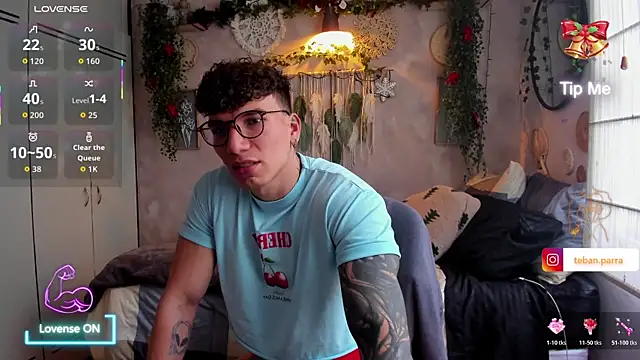 estebandi do online show from December 20, 2025, 8:38 pm