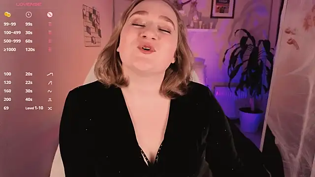 Kitty Rest  online show from October 21, 2025, 3:46 pm