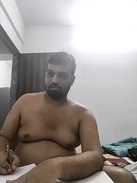 vinay smalldick online show from December 4, 2025, 1:53 pm