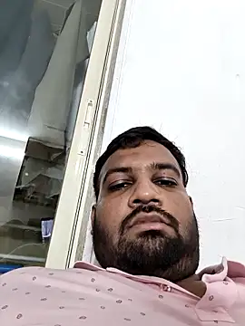 Snapshot of vinay_smalldick chatting on May 19, 2026, 2:45 pm vinay smalldick online show from May 19, 2026, 2:45 pm