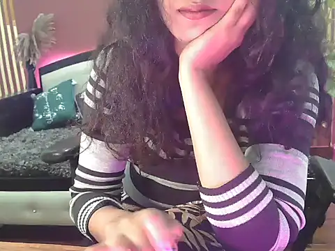 shaalu sharma online show from November 1, 2025, 8:05 am