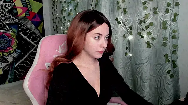 mona fly online show from October 16, 2025, 2:40 pm