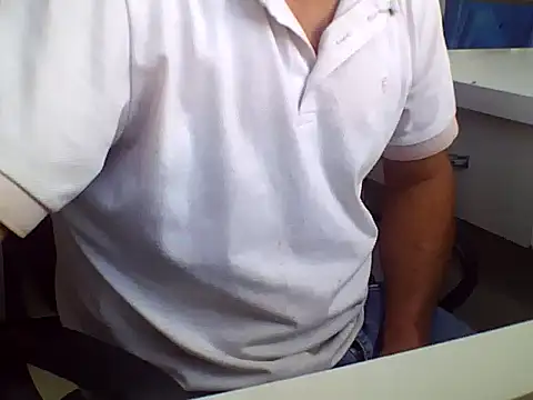 AMCIKSEVER42 online show from October 7, 2025, 12:24 pm