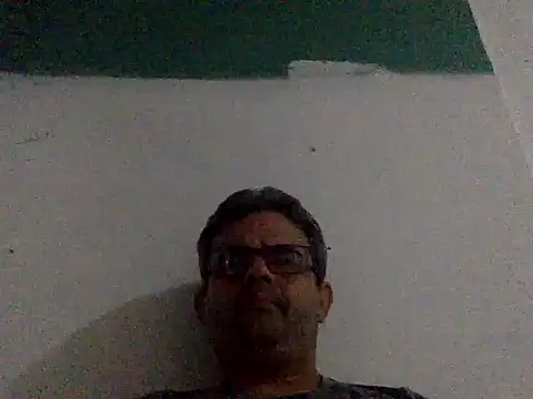 Katracho6969 online show from December 18, 2025, 1:28 pm