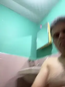 Snapshot of Katracho6969 chatting on February 5, 2026, 12:43 pm Katracho6969 online show from February 5, 2026, 12:43 pm