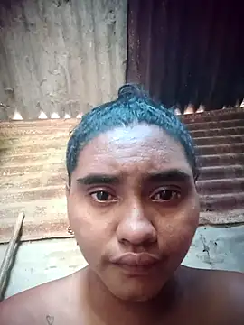 Lucy-Ferr online show from October 28, 2025, 3:04 pm