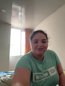 Snapshot of PortuPAWG chatting on February 5, 2026, 10:25 pm PortuPAWG online show from February 5, 2026, 10:25 pm