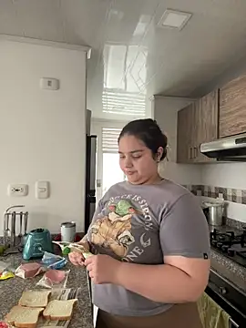 Snapshot of PortuPAWG chatting on February 8, 2026, 7:17 pm PortuPAWG online show from February 8, 2026, 7:17 pm