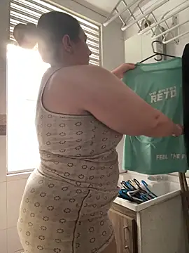 Snapshot of PortuPAWG chatting on February 19, 2026, 10:17 pm PortuPAWG online show from February 19, 2026, 10:17 pm