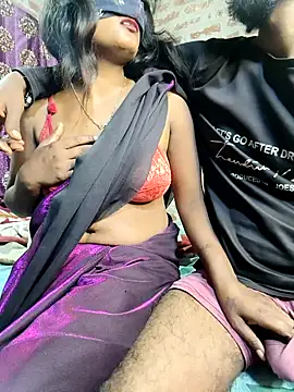 sexy-couple77 online show from November 27, 2025, 4:42 pm