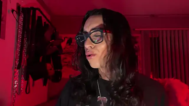 xoFrankie online show from March 19, 2026, 3:21 am