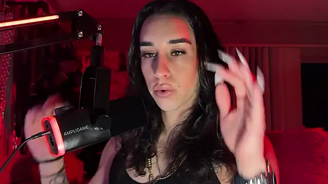 xoFrankie online show from April 18, 2026, 2:48 am