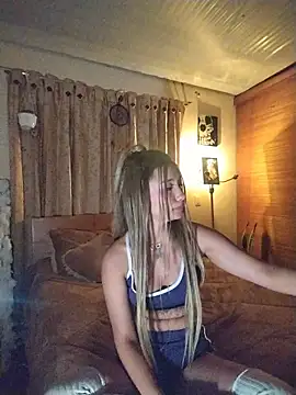 Ella rr online show from November 28, 2025, 4:04 am