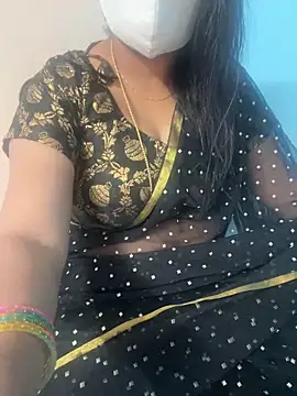 Snapshot of monal_95 chatting on February 15, 2026, 9:30 am monal 95 online show from February 15, 2026, 9:30 am