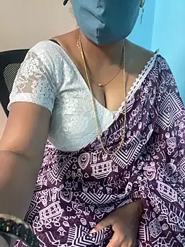 Snapshot of monal_95 chatting on February 18, 2026, 11:11 pm monal 95 online show from February 18, 2026, 11:11 pm