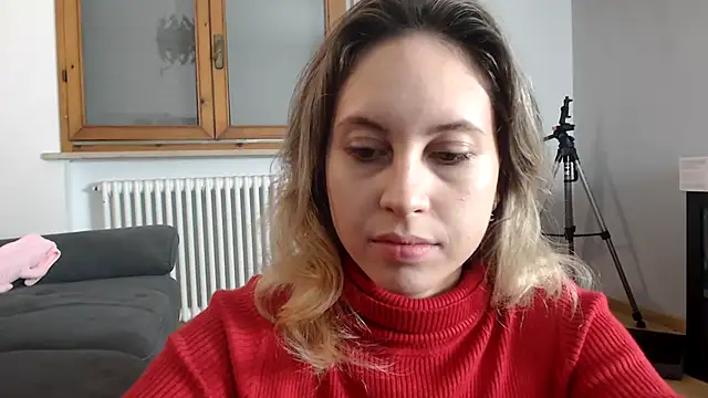 L Sofia online show from November 2, 2025, 11:51 pm