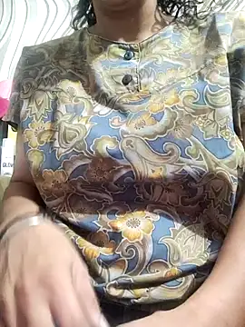 Snapshot of meenu_bhabhi547 chatting on September 10, 2025, 4:34 am meenu bhabhi547 online show from September 10, 2025, 4:34 am